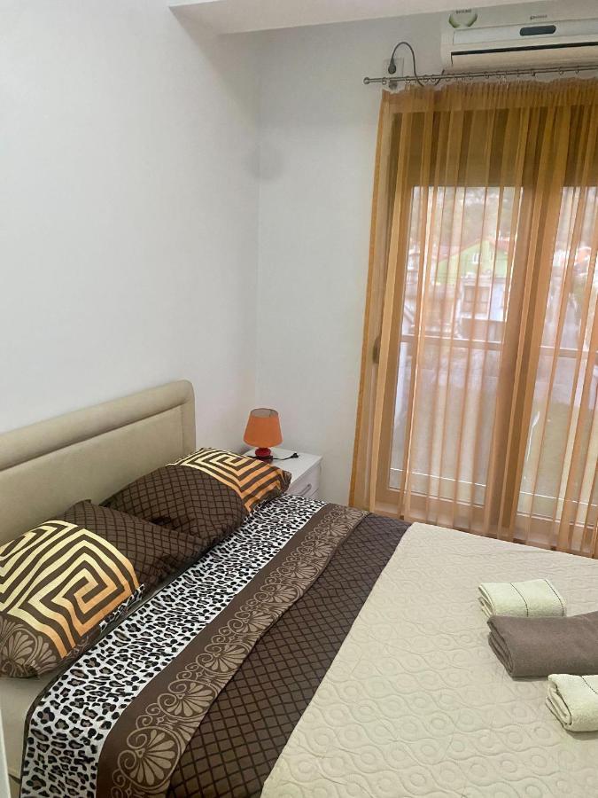 Rio 2 Apartment พอดโกริกา ภายนอก รูปภาพ